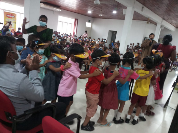 "Let's go ahead and build something" - "Winning children" / Homagama (2022-06-22)
